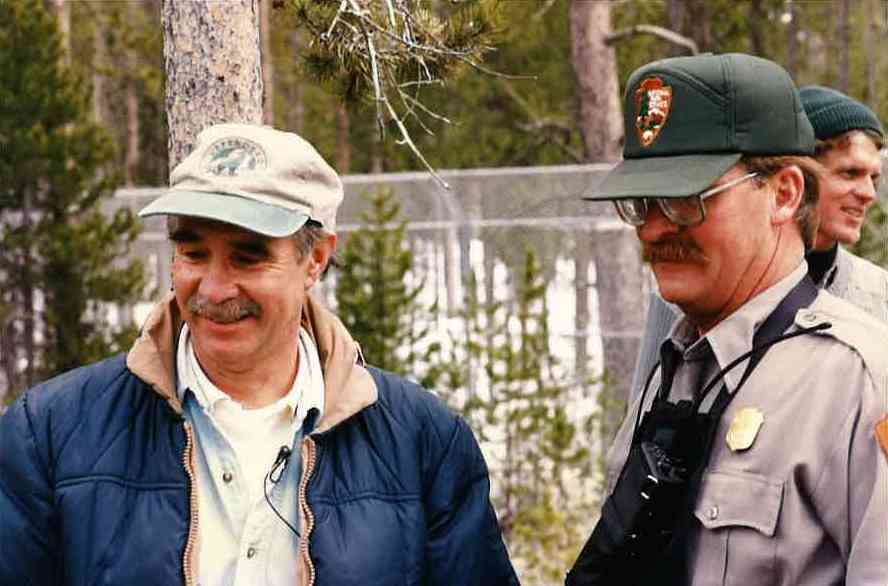 Rodger Schlickeisen and National Park Service staff at Yellowstone wolf reintroduction
